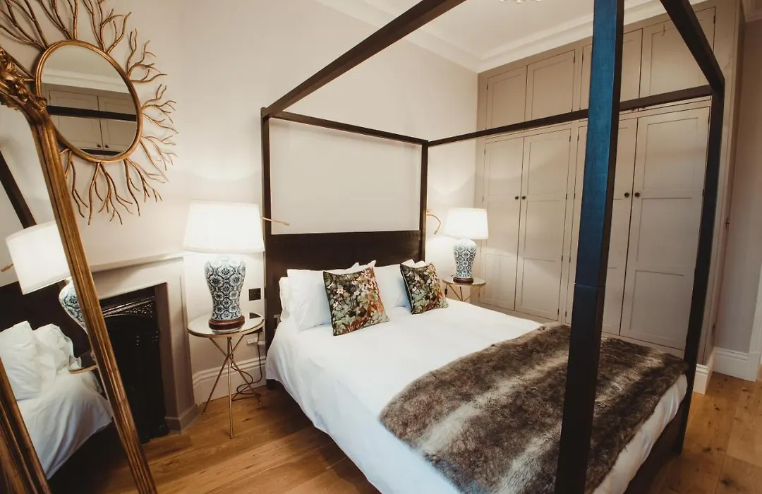 Ch1 Boutique Stays-1