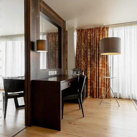 Abode Chester-3